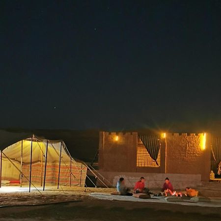 Desert Wonders Camp Ḩawīyah Exterior foto