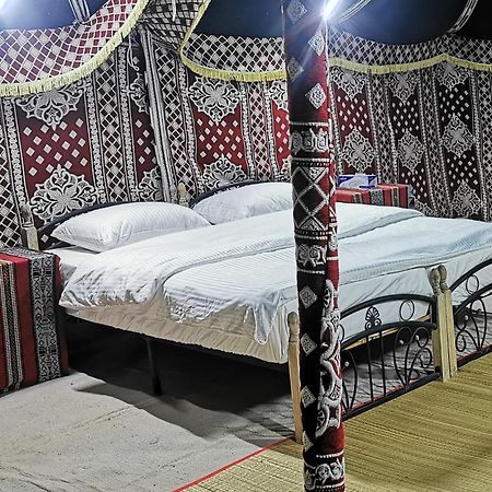 Desert Wonders Camp Ḩawīyah Exterior foto