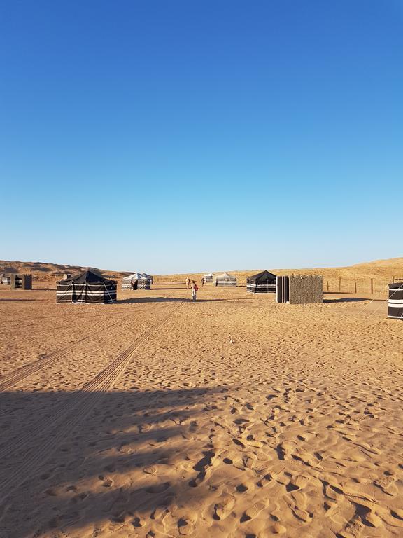 Desert Wonders Camp Ḩawīyah Exterior foto